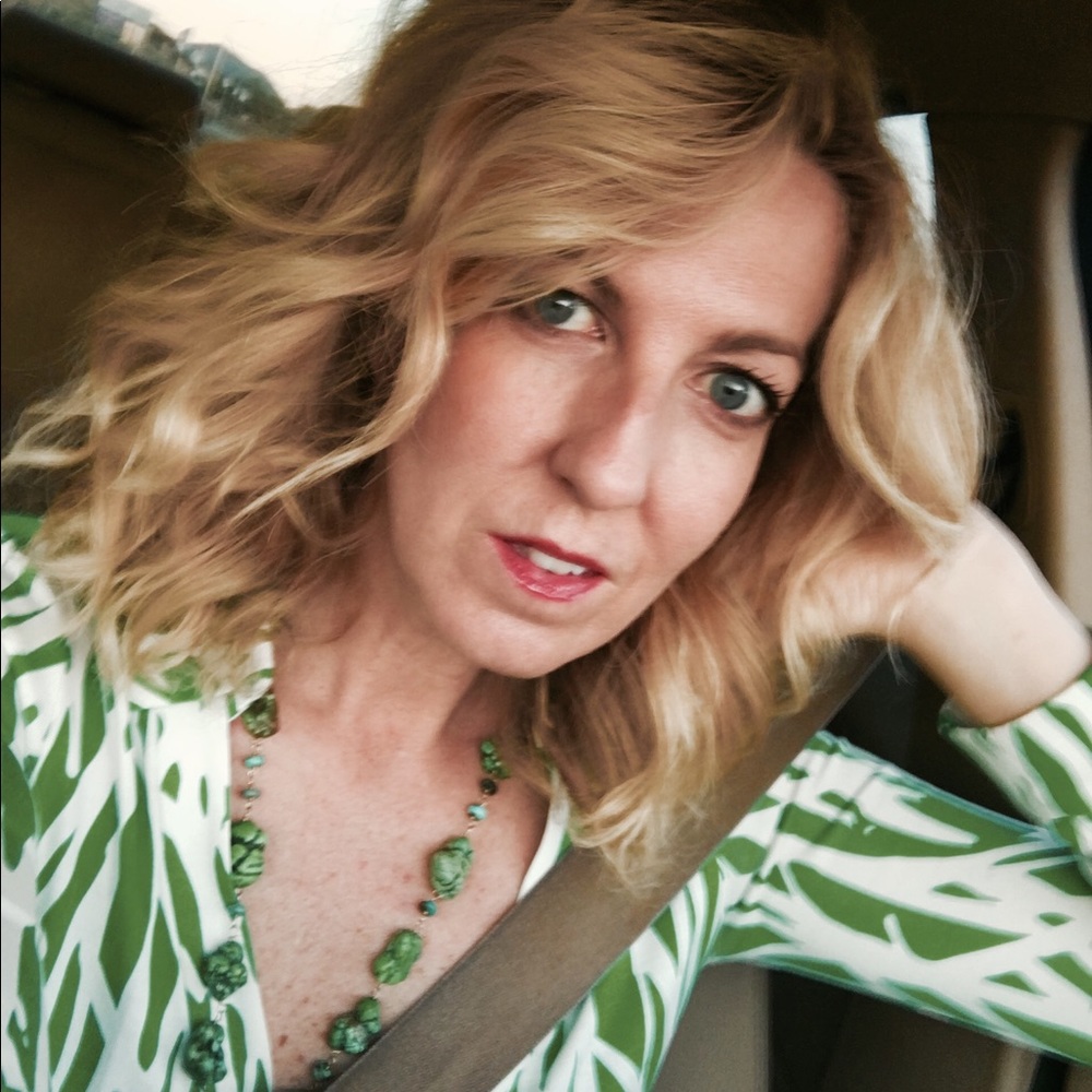 Meet your Posher, Angela